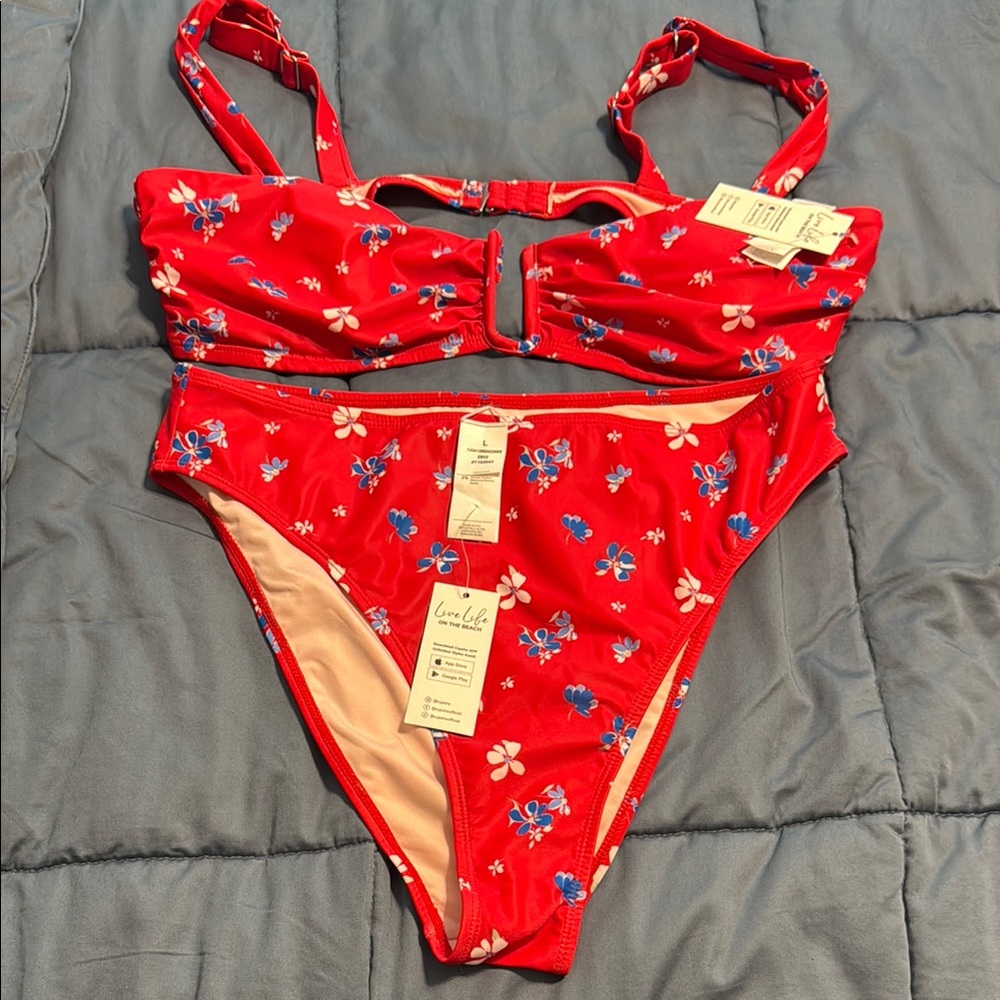CUPSHE Passport to Paradise bikini.  Top XL bottom L